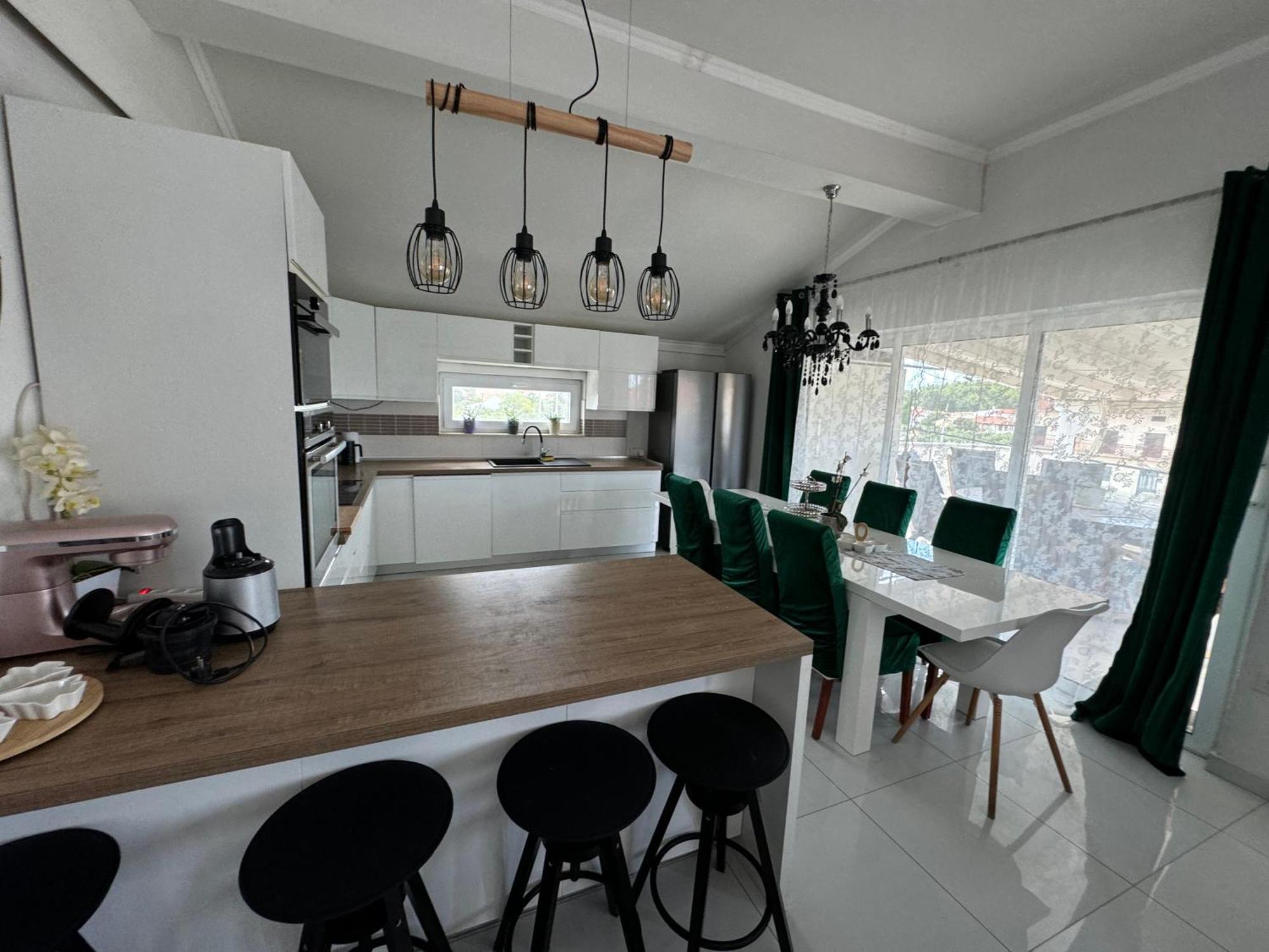 Penhaus Apartman Angelus Drage Pakostane Exterior photo