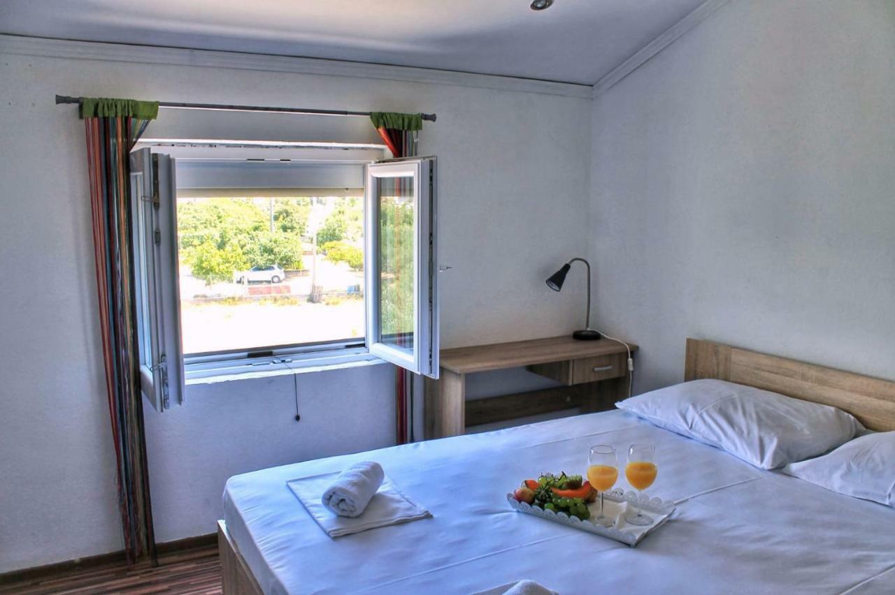 Penhaus Apartman Angelus Drage Pakostane Exterior photo